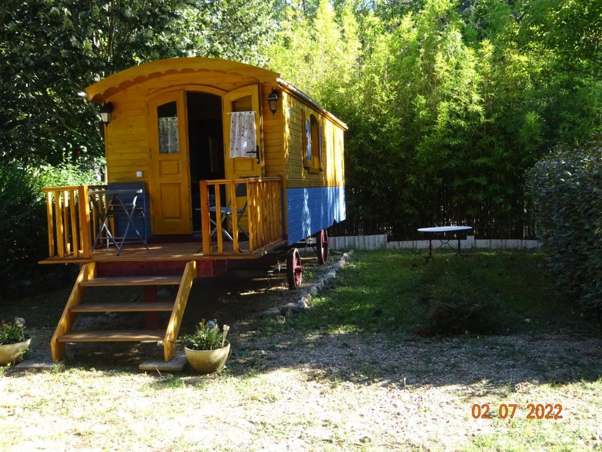 Le Clocher De Neyran Otel Saint-Gervais-sur-Mare Dış mekan fotoğraf